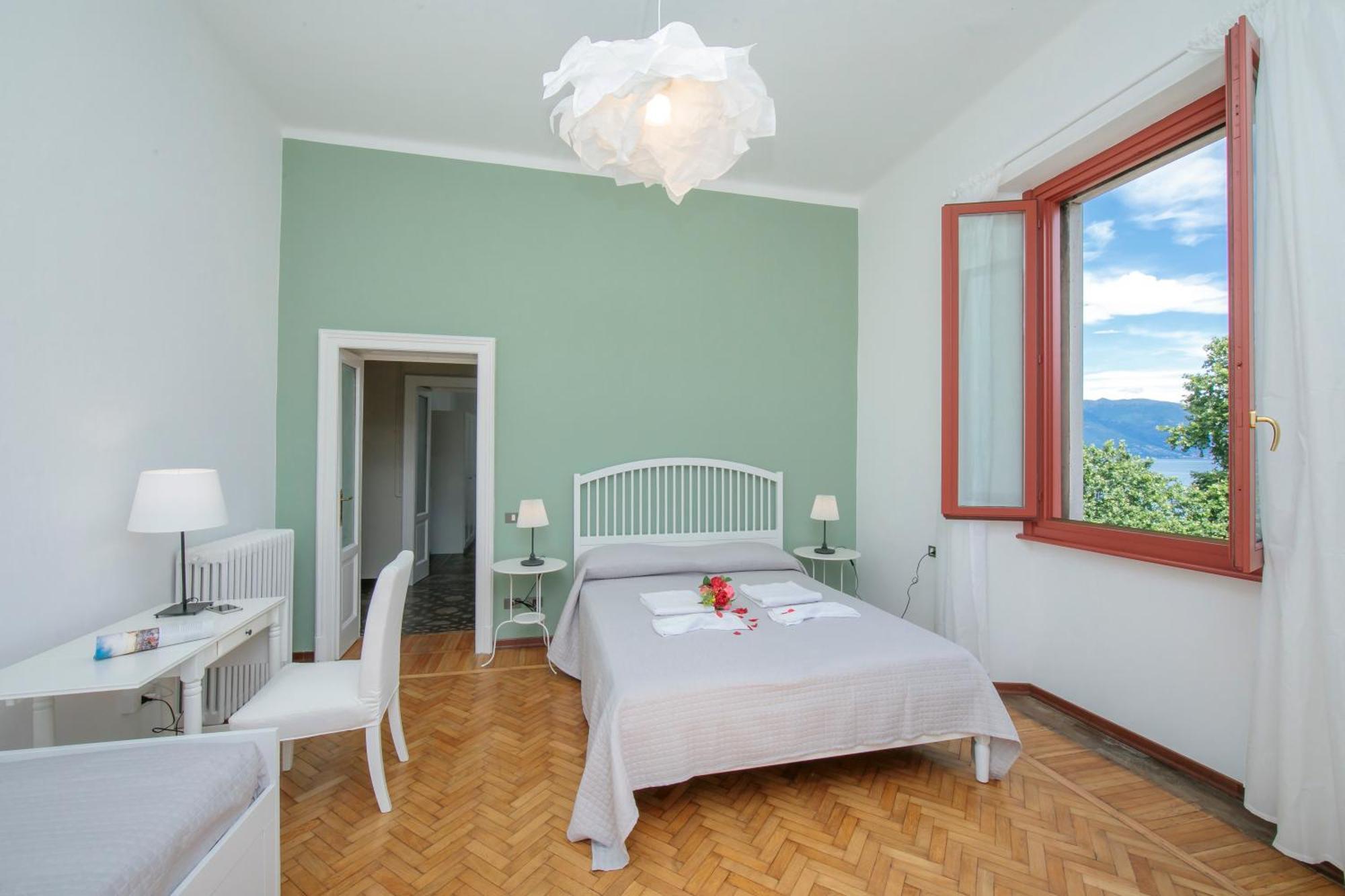 Residenza Oleandro Lake View Luino Center - Happy Rentals 外观 照片