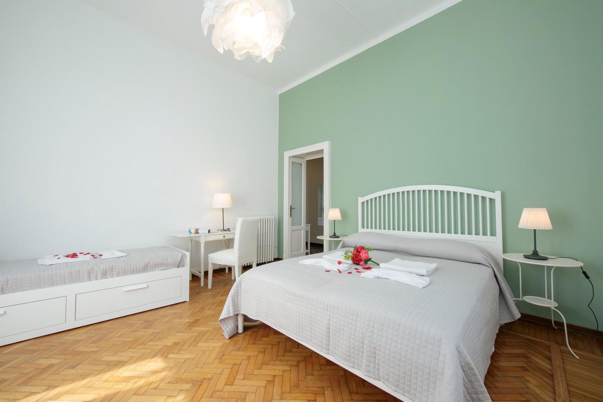Residenza Oleandro Lake View Luino Center - Happy Rentals 外观 照片